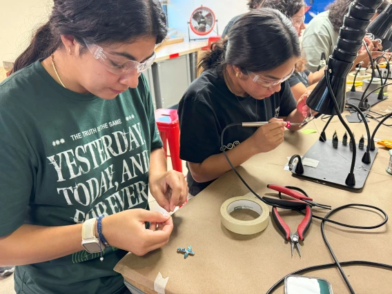 students work in the College of Engineering's Engineering Design Center