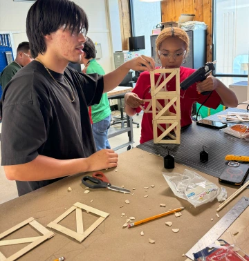 students work in the Engineering Design Center